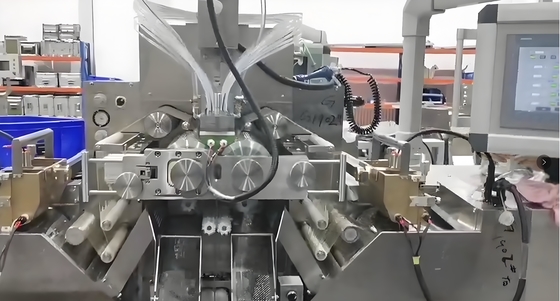 स्टेनलेस स्टील रोलिंग टाइप सॉफ्ट कैप्सूल मशीन 1-3-5rpm रोलिंग गति के साथ